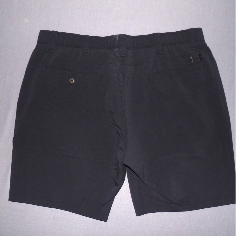 Under Armour Heat Gear Black Stretch 9" Chino Golf Shorts Men's 40